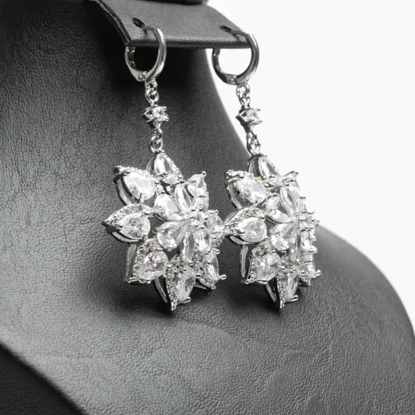 Boucles d'oreilles parure Flocons de neige cristaux étincelants perles d'eau douce