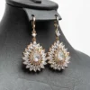Boucles d'oreilles parure Multi-graines zircons rosés cristaux finition dorée