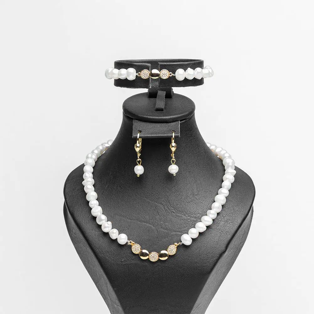 Parure complète Panache perles d'eau douce zircons cristaux finition dorée 3 pièces