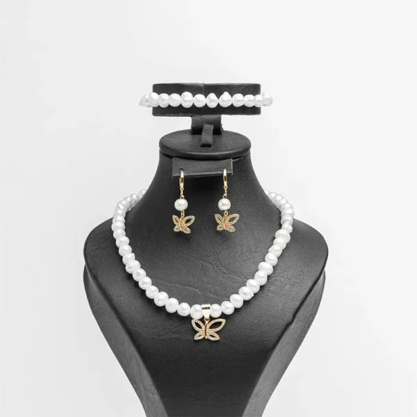 Parure complète Papillon royal doré perles d'eau douce zircons finition dorée 3 pièces