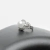 Bague femme perle blanche acier inoxydable avec pearl design chakra
